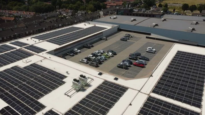 Icopal - Kon. van Eerd - Universal, Everguard, Eshagum parkeerdak